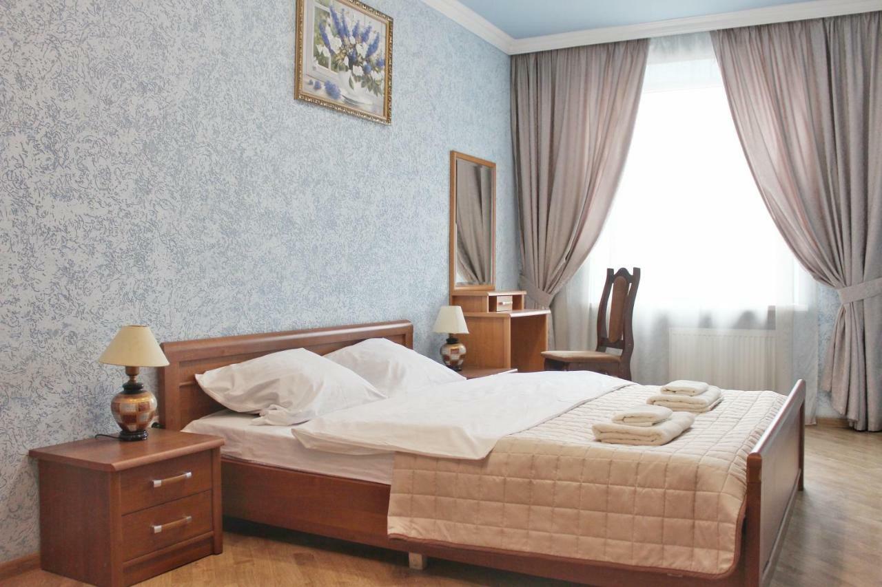 Квартира В Центрі Львова Вулиця Міцкевича 5, Простора З Гарним Видом На Місто Exterior foto